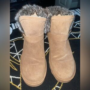 Bearpaw boots